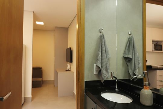 Banheiro Social de kitnet/studio para alugar com 1 quarto, 28m² em Centro, São Bernardo do Campo