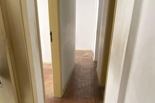 Corredor de apartamento à venda com 3 quartos, 150m² em Vila Isabel, Rio de Janeiro
