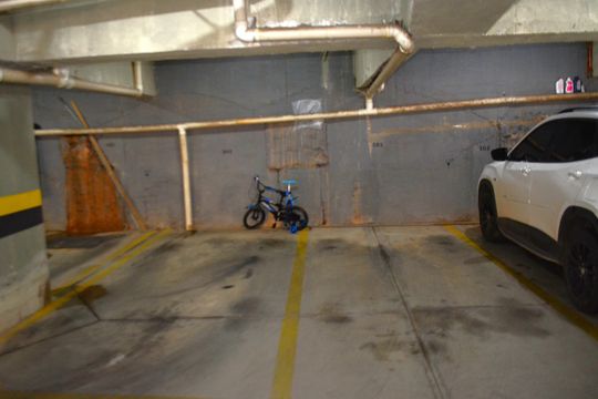 Garagem de apartamento para alugar com 2 quartos, 64m² em Goiânia, Belo Horizonte