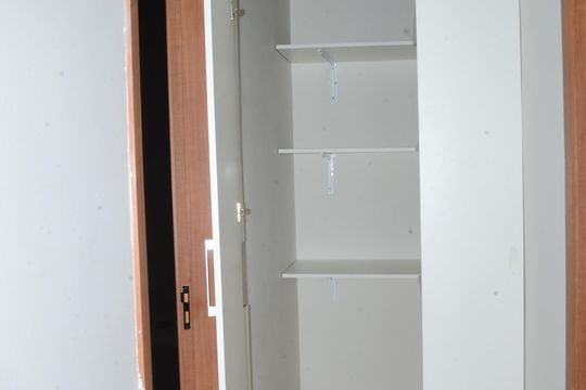 Armario  de apartamento para alugar com 2 quartos, 64m² em Goiânia, Belo Horizonte
