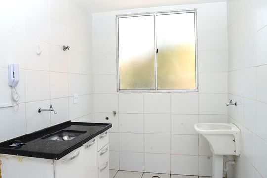 Cozinha de apartamento para alugar com 2 quartos, 64m² em Goiânia, Belo Horizonte