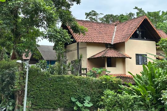 Fachada de casa para alugar com 5 quartos, 300m² em Vargem Grande, Rio de Janeiro