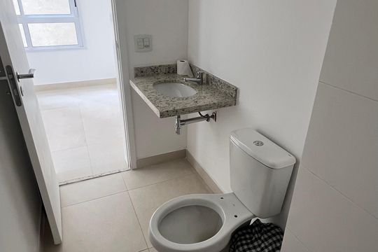 Banheiro Social de apartamento à venda com 1 quarto, 69m² em Santo Amaro, São Paulo