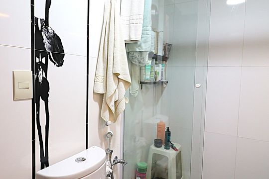  Banheiro da Suíte 1 de apartamento à venda com 3 quartos, 150m² em Petrópolis, Porto Alegre