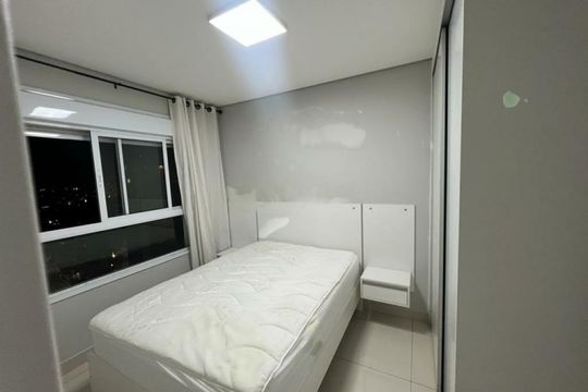 Apartamento à venda com 2 quartos, 77m² em Vila Regente Feijó, São Paulo