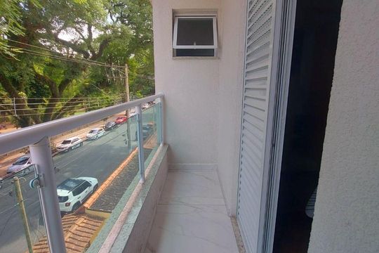 Casa à venda com 3 quartos, 206m² em Vila Alzira, Santo André