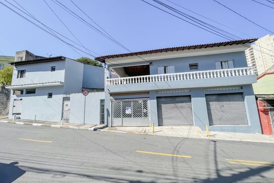 Fachada de casa à venda com 2 quartos, 556m² em Novo Osasco, Osasco