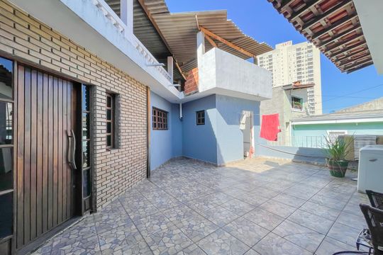 Quintal de casa à venda com 2 quartos, 556m² em Novo Osasco, Osasco