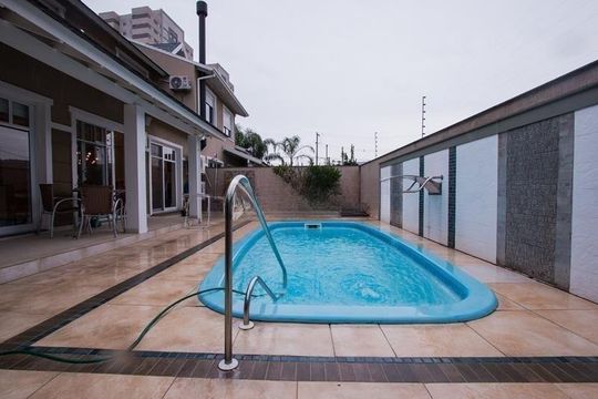 Área Comum de casa de condomínio para alugar com 5 quartos, 375m² em Jardim Carvalho, Porto Alegre