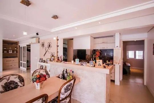 Cozinha de casa de condomínio para alugar com 5 quartos, 375m² em Jardim Carvalho, Porto Alegre