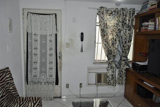 Apartamento à venda com 2 quartos, 38m² em Inhaúma, Rio de Janeiro