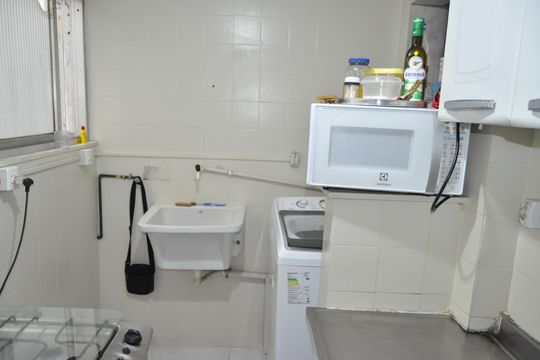 Apartamento à venda com 2 quartos, 38m² em Inhaúma, Rio de Janeiro