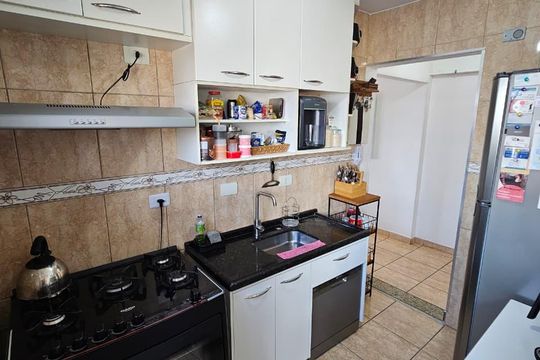 Cozinha de apartamento à venda com 2 quartos, 56m² em Vila das Merces, São Paulo