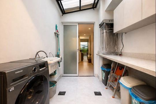Área de Serviço  de apartamento para alugar com 2 quartos, 83m² em Rio Branco, Porto Alegre