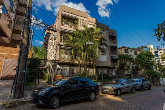 Fachada  de apartamento para alugar com 2 quartos, 83m² em Rio Branco, Porto Alegre