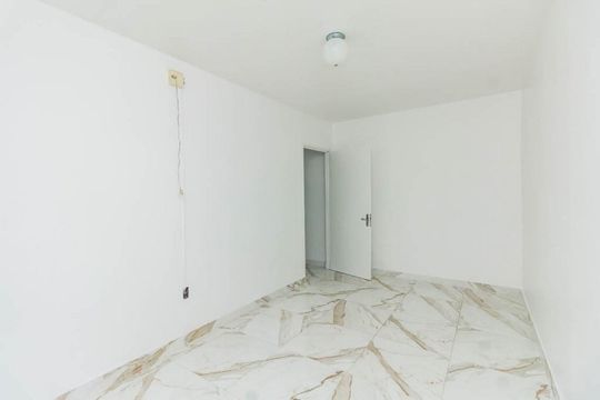 Quarto 2 de apartamento à venda com 2 quartos, 58m² em Humaitá, Porto Alegre