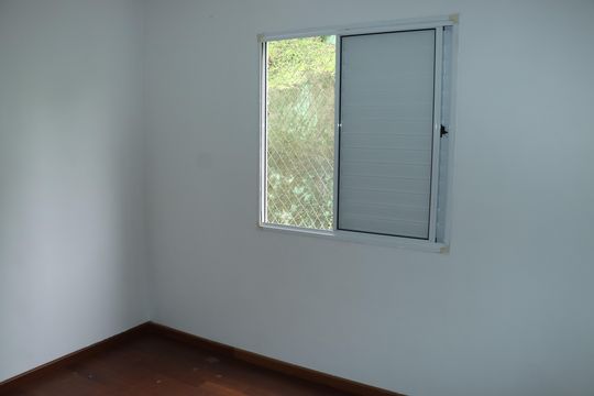 Apartamento para alugar com 2 quartos, 44m² em Jardim Isis, Cotia