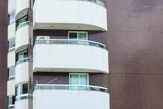Fachada do Prédio de apartamento para alugar com 4 quartos, 207m² em Patamares, Salvador