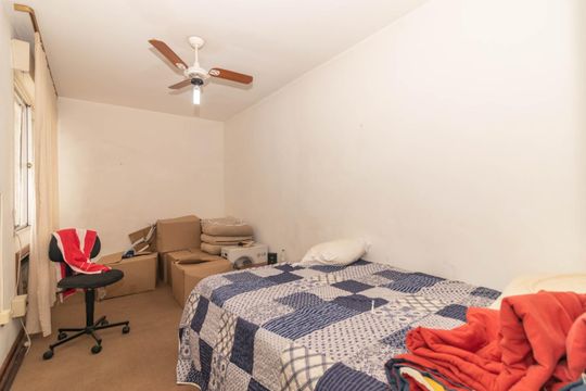 Quarto de apartamento para alugar com 1 quarto, 50m² em Menino Deus, Porto Alegre