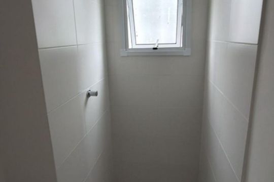 Banheiro de apartamento à venda com 1 quarto, 31m² em Planalto Paulista, São Paulo