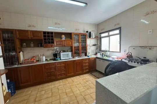 Cozinha  de casa para alugar com 5 quartos, 350m² em Centro, Canoas