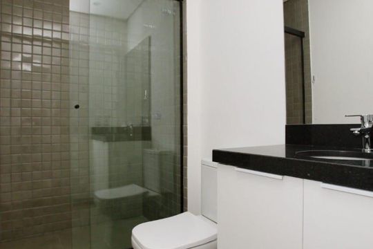 Banheiro  de apartamento para alugar com 1 quarto, 22m² em Centro Histórico, Porto Alegre