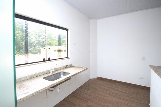 Cozinha  de casa para alugar com 2 quartos, 80m² em Coronel Sezefredo Fagundes, São Paulo