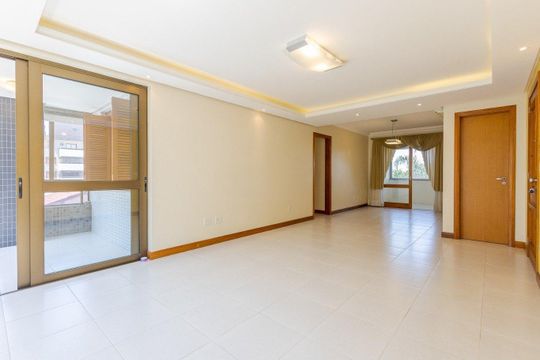 Sala  de apartamento para alugar com 3 quartos, 118m² em Jardim Itu, Porto Alegre