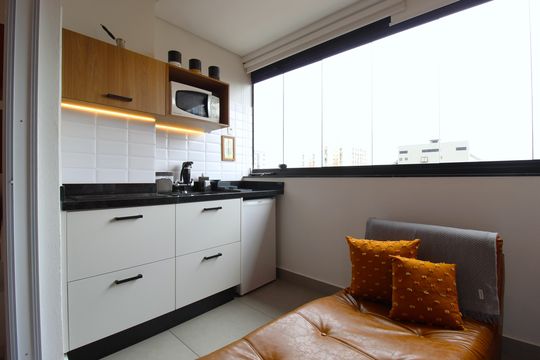 Sala/Cozinha de kitnet/studio para alugar com 1 quarto, 30m² em Vila Olímpia, São Paulo