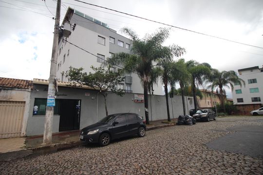 Fachada de apartamento à venda com 2 quartos, 44m² em Diamante, Belo Horizonte