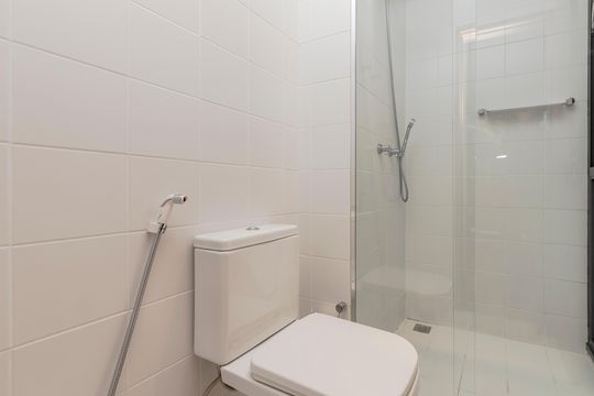 Banheiro de apartamento para alugar com 1 quarto, 36m² em Brooklin, São Paulo