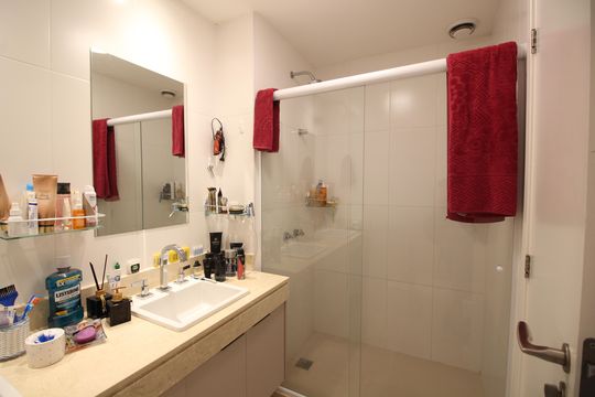 Quarto 4 - Suíte de apartamento à venda com 4 quartos, 160m² em Barra da Tijuca, Rio de Janeiro