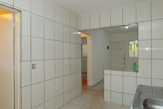 Cozinha de casa para alugar com 2 quartos, 60m² em Vila Jacuí, São Paulo
