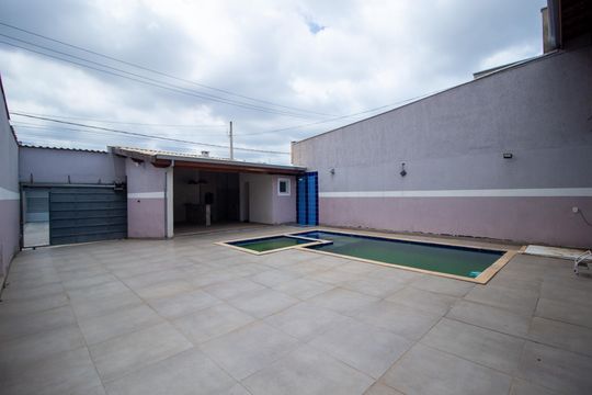 Área externa de casa para alugar com 3 quartos, 250m² em Central Parque Sorocaba, Sorocaba