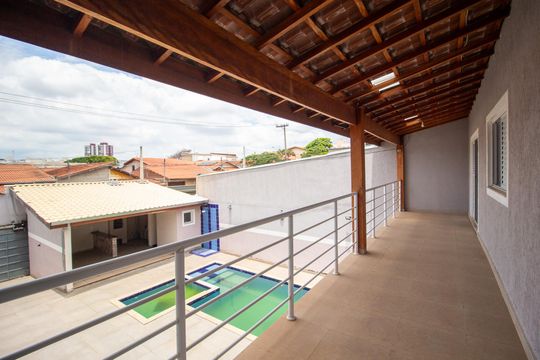 Vista do Quarto 1 de casa para alugar com 3 quartos, 250m² em Central Parque Sorocaba, Sorocaba