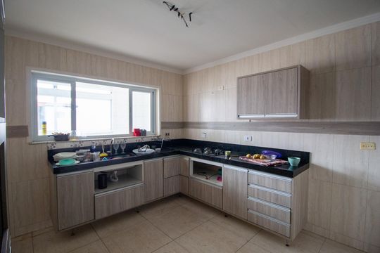 Cozinha de casa para alugar com 3 quartos, 250m² em Central Parque Sorocaba, Sorocaba