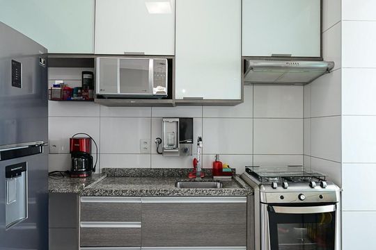 Cozinha de apartamento à venda com 2 quartos, 48m² em Vila Andrade, São Paulo