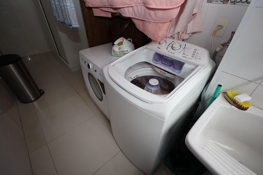 Área de Serviço de apartamento à venda com 3 quartos, 109m² em Vila Gilda, Santo André