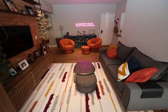 Sala de TV de apartamento à venda com 3 quartos, 109m² em Vila Gilda, Santo André