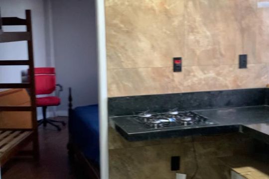 Cozinha de apartamento à venda com 1 quarto, 33m² em Centro Histórico de São Paulo, São Paulo