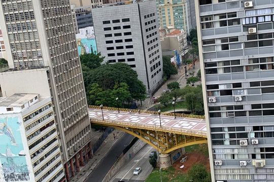 Vista da janela de apartamento à venda com 1 quarto, 33m² em Centro Histórico de São Paulo, São Paulo