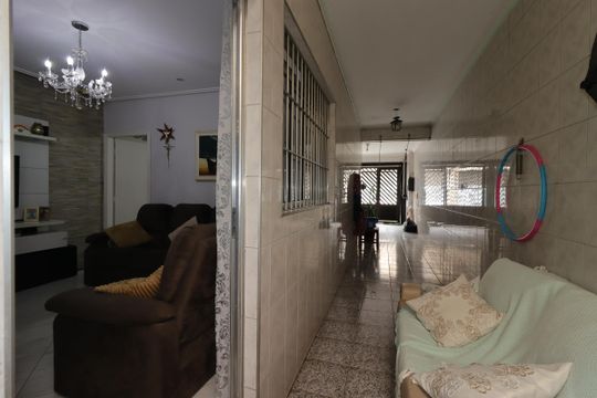 Corredor externo de casa à venda com 3 quartos, 144m² em Jardim Santo Alberto, Santo André