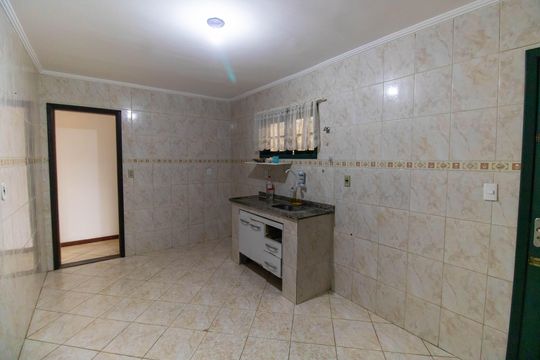 Cozinha de casa à venda com 2 quartos, 240m² em Piratininga, Niterói