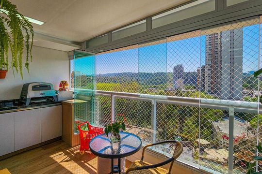 Apartamento para alugar com 2 quartos, 67m² em Melville Empresarial I e II, Barueri