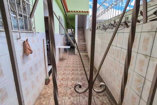 Vista Quarto 3 de casa à venda com 3 quartos, 135m² em Vista Alegre, Rio de Janeiro