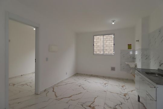Apartamento à venda com 1 quarto, 33m² em Parque das Nações, Santo André