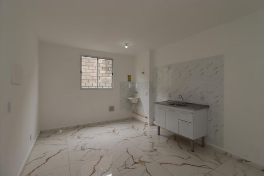 Sala / Cozinha de apartamento à venda com 1 quarto, 33m² em Parque das Nações, Santo André