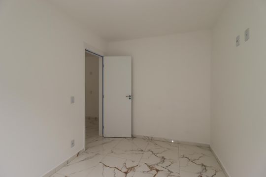 Quarto de apartamento à venda com 1 quarto, 33m² em Parque das Nações, Santo André
