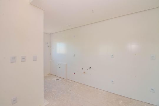 Cozinha de apartamento à venda com 3 quartos, 95m² em Vila Ipiranga, Porto Alegre