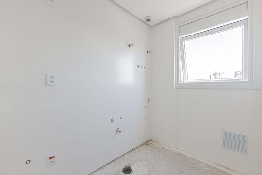 Área de Serviço de apartamento à venda com 3 quartos, 95m² em Vila Ipiranga, Porto Alegre